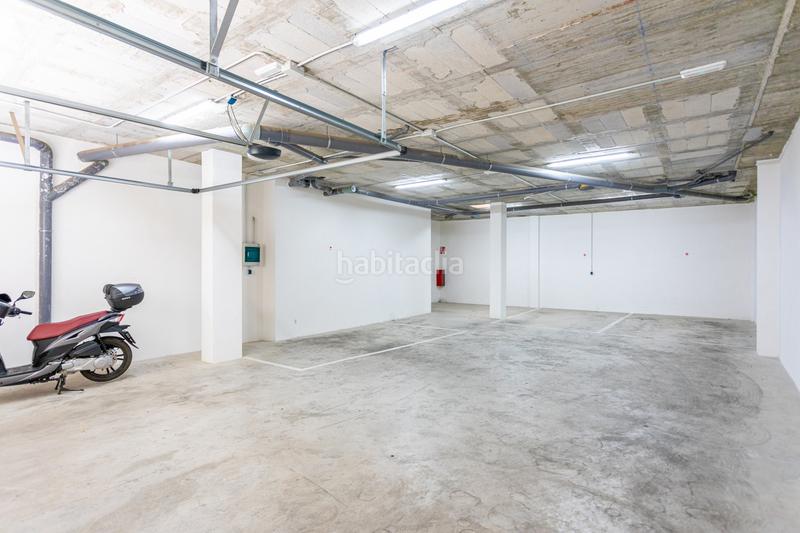 Foto 0eed6a89-3f52-4d58-b61b-ddd302e57a8c. Edifici a la cala Mijas Mijas