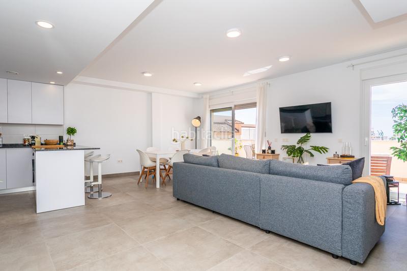 Foto b1addcd6-8c40-4dc9-8363-acfa9a952da1. Edifici a la cala Mijas Mijas