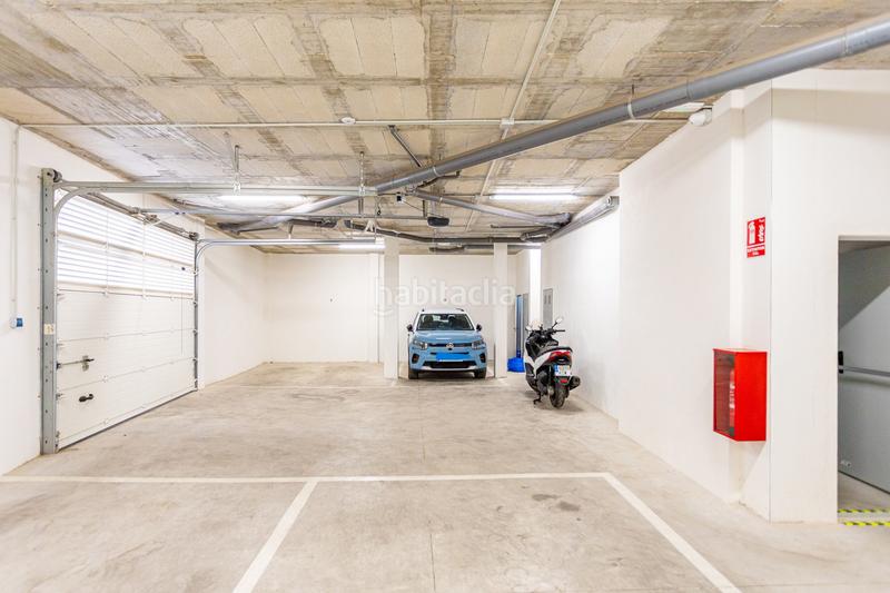 Foto c9e16390-21fa-4fc1-ba4e-e4769c12b24e. Edifici a la cala Mijas Mijas