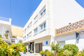 Edifici a La Cala Mijas. Oportunidad de inversión! apartamentos turísticos con licencia a