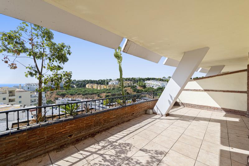Foto 9da2e1c7-7885-46d4-b130-20e9489d9ada. Apartamento amplio apartamento de dos dormitorios con vistas al mar en Riviera del Sol, costa en Mijas