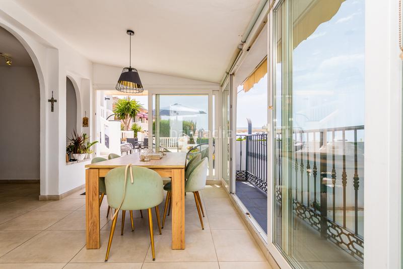 Foto 5e24943a-ef80-4d3c-8668-ca74ff4ff730. Casa hermosa villa a solo 300 metros de la playa de el chaparral en Mijas