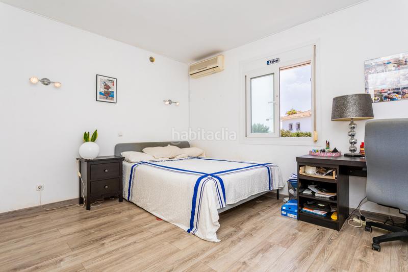 Foto 7b305b21-162e-4710-a966-f7a4888d8446. Casa hermosa villa a solo 300 metros de la playa de el chaparral en Mijas