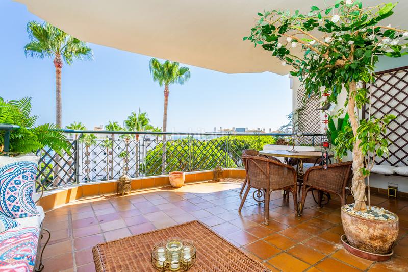 Foto 06aaf659-e7da-4535-894e-c19832323bf4. Apartamento amplio apartamento de un dormitorio junto a la playa con impresionantes vistas al mar. en Mijas