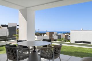 Rez-de-chaussée à Cabopino - Artola. Apartamento de lujo con vistas al mar