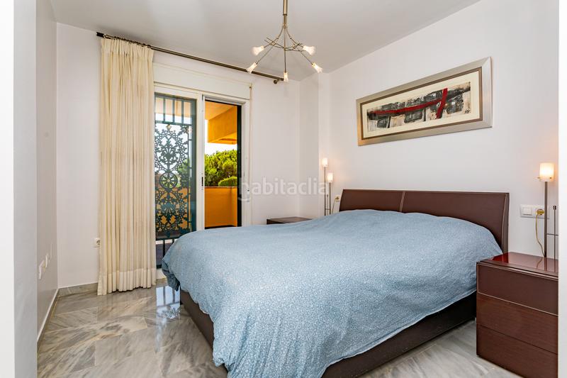 Foto 03b3adc1-33d4-45f5-b221-3be686cb94a8. Planta baja encantador apartamento en esquina en planta baja con amplio jardín y vistas al mar en Riviera del Sol en Mijas