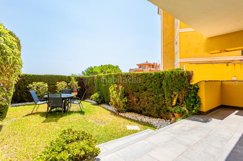 Foto 5a2c7ac1-4f6a-4858-a6d0-9a10c290345b. Planta baja encantador apartamento en esquina en planta baja con amplio jardín y vistas al mar en Riviera del Sol en Mijas