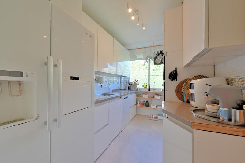 Foto 8f71473a-d04b-4d26-aa75-bbb18ffaa338. Apartament amb aparcament piscina a Calahonda Mijas
