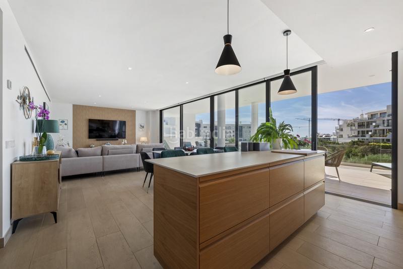 Foto c873e1bf-80fc-4c5b-89ab-8af2507c455a. Appartement avec parking piscine dans El Higuerón Fuengirola