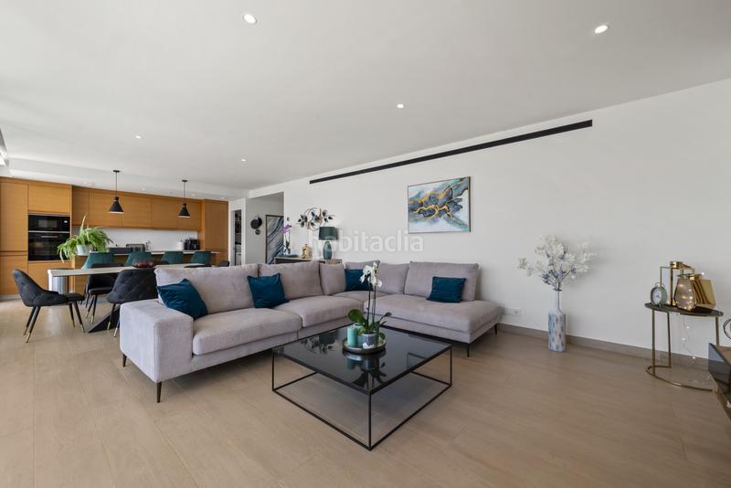 Foto e9bc6ee7-507a-41c5-819b-9a15dd1e28f1. Appartement avec parking piscine dans El Higuerón Fuengirola