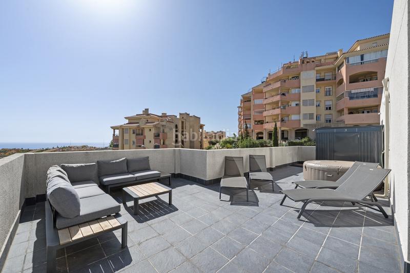 Foto 103b3c3d-bd92-4746-92b4-d588e08154c6. Àtic amb aparcament piscina a Riviera del Sol Mijas
