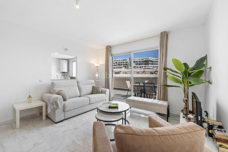 Foto 217d6363-23a5-418e-9fe8-df89afefe8d1. Àtic amb aparcament piscina a Riviera del Sol Mijas