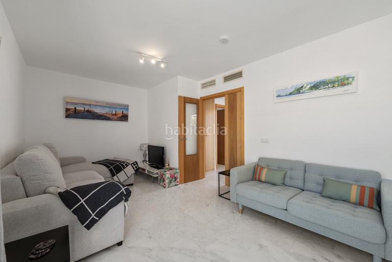 Foto 851b785b-4450-4b57-8619-e5f82f4a95c9. Àtic amb aparcament piscina a Riviera del Sol Mijas