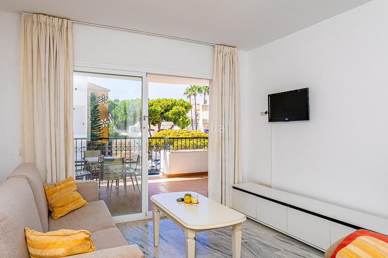 Foto 12ca2224-d67a-4920-8039-30c40547a86c. Apartament amb aparcament piscina a Calahonda Mijas