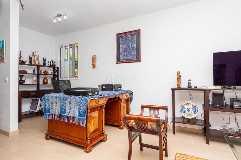Foto 5bd93898-8346-4ada-85d6-835affcefce9. Casa aparellada amb piscina a Calahonda Mijas