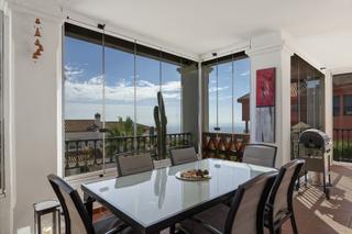 Erdgeschoss in Calahonda. Amplio apartamento en planta baja con jardín privado en calahond