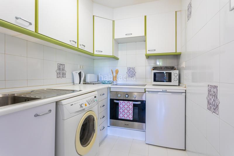 Foto 58eb4bcb-d35c-4d43-9862-264b79e3c360. Piano terra con piscina in Calahonda Mijas