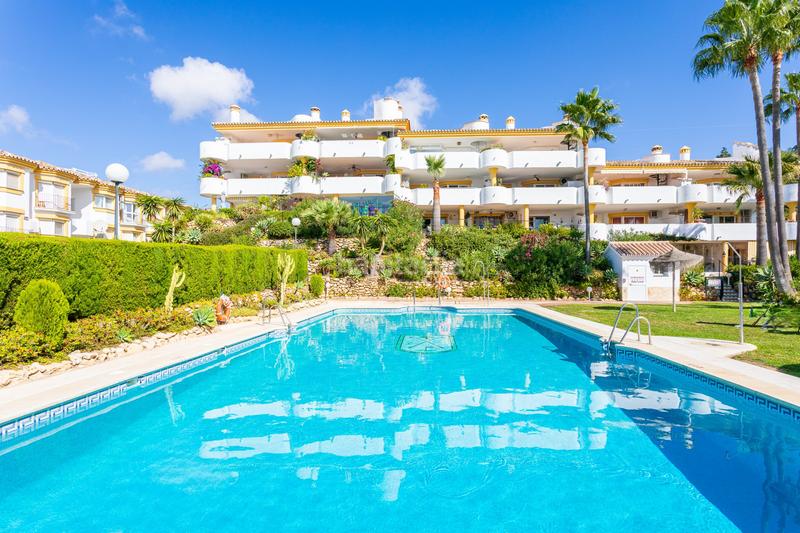 Foto c988e9ca-649a-4d46-b2cd-ddf7bf9e4eae. Piano terra con piscina in Calahonda Mijas