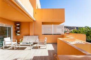 Appartement in Calahonda. Precioso apartamento reformado de dos dormitorios con vistas pan