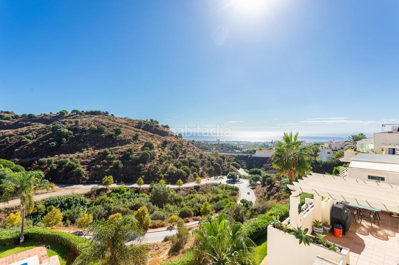 Foto 2839ad92-a3d0-484e-9e27-aaf4015e902d. Àtic amb aparcament piscina a Calahonda Mijas