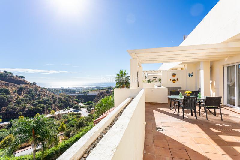 Foto 6acefc49-7a65-4e62-9e55-71bd183c4a11. Àtic amb aparcament piscina a Calahonda Mijas