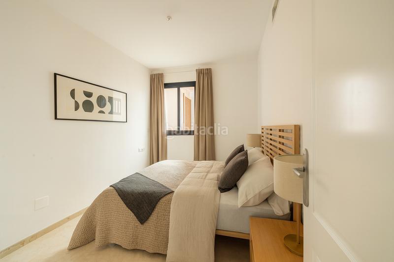 Foto 393d913b-0a05-4ef1-8e47-ad561e63c85a. Ático espectacular ático dúplex con vistas panorámicas al mar en Calahonda en Mijas