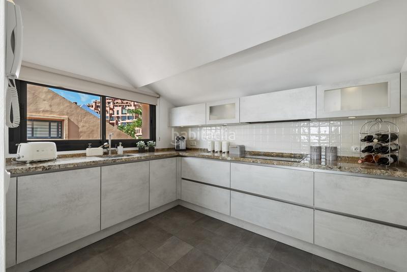 Foto 45857a67-b799-4674-9304-038d8f7af3c4. Ático espectacular ático dúplex con vistas panorámicas en Calahonda, costa en Mijas