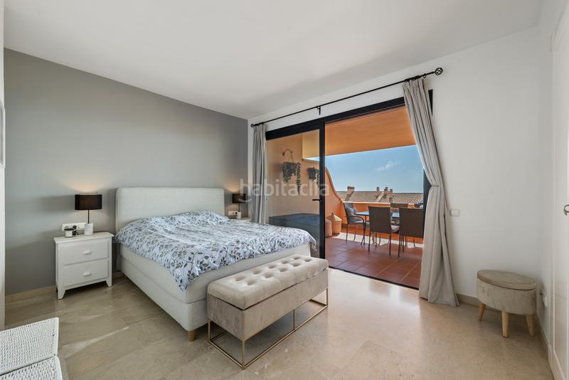 Foto 74bbbd95-00fa-4cdf-a619-3aa0fe0232a9. Ático espectacular ático dúplex con vistas panorámicas en Calahonda, costa en Mijas