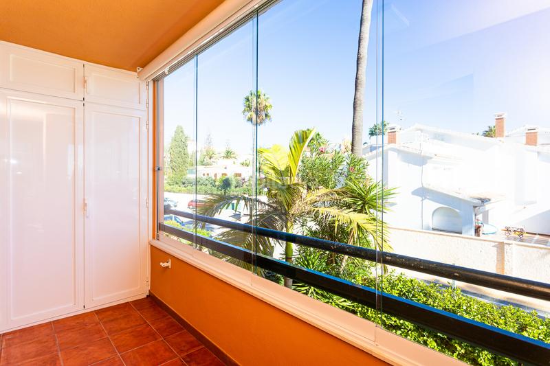 Foto df816d10-8140-4711-966f-e35f23d8b2bf. Apartamento fantástico apartamento esquinero reformado con vistas al mar en alicate playa en Marbella