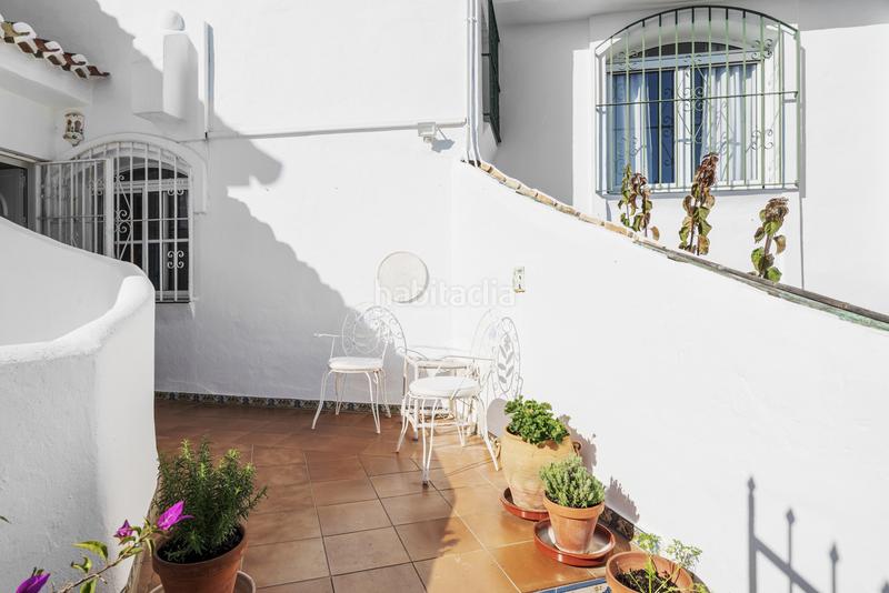 Foto b21300f0-0afb-4bd8-87fa-720a78ca4b01. Àtic amb piscina a Calahonda Mijas