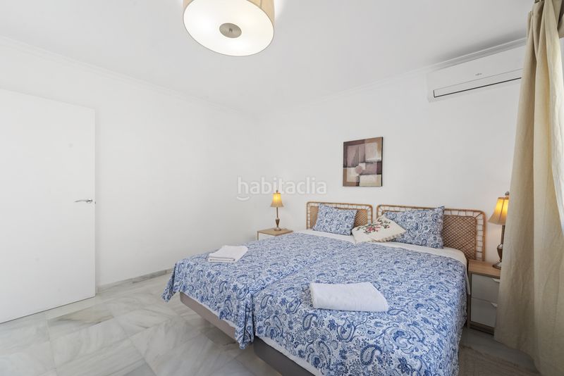 Foto eb223b47-cc0c-4aff-a5d1-bb1a5d4cf021. Casa amb aparcament a Torreblanca del Sol Fuengirola