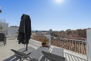 Haus in Torreblanca del Sol. Villa independiente contemporánea con vistas panorámicas al mar