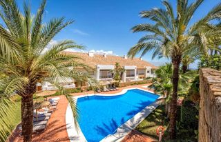 Casa adosada en La Cala Golf - Lagar Martell. Elegante adosado de tres dormitorios en la cala golf resort, mij