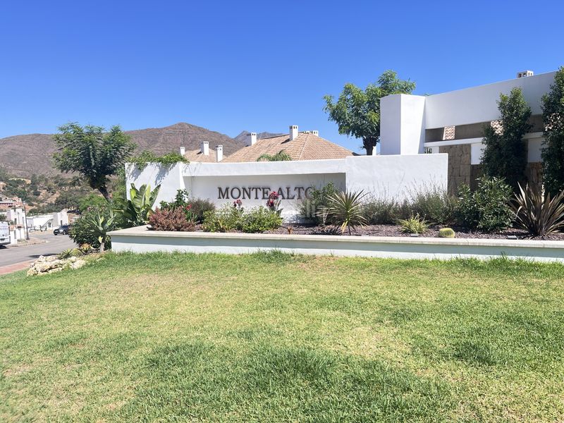 Foto d580591e-cca9-4330-a49d-47327246825a. Casa adossada amb aparcament piscina a La Cala Golf - Lagar Martell Mijas