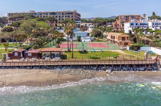 Studiowohnung en Calahonda. Estudio en primera l�nea de playa en calahonda