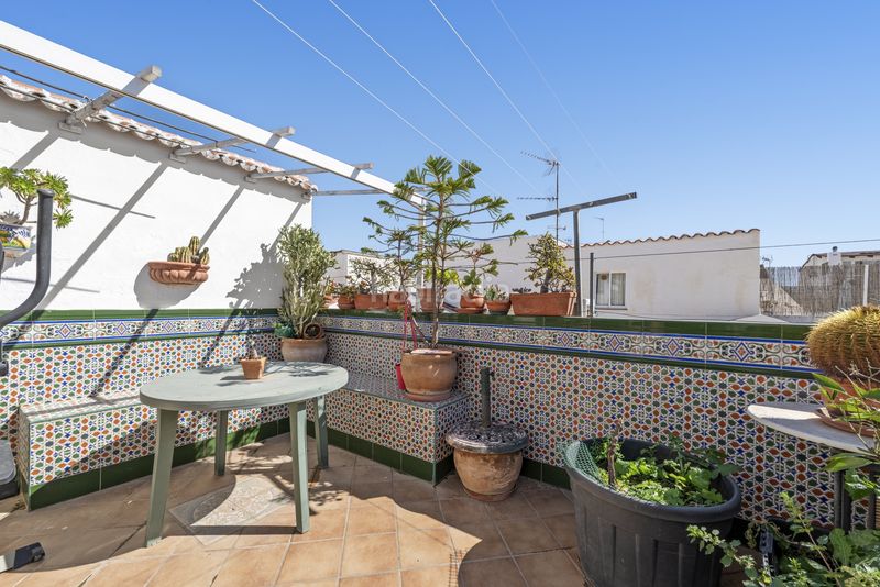 Foto a0b07c4d-7c44-485f-aa4c-b1ea860108f6. Casa adossada amb aparcament a Los Ríos Mijas