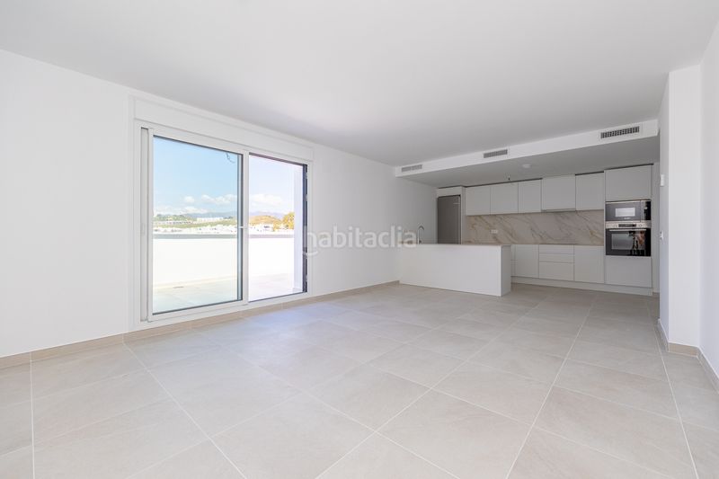 Foto f35e0f71-6413-4ead-82e1-93e4423f062b. Àtic amb aparcament piscina a La Cala Golf - Lagar Martell Mijas