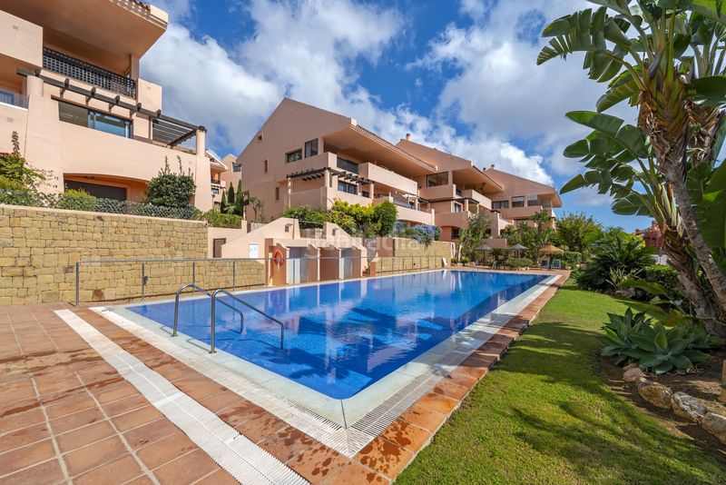 Foto 1da84162-e6c7-4b71-9083-2b255c669c97. Planta baixa amb aparcament piscina a Calahonda Mijas