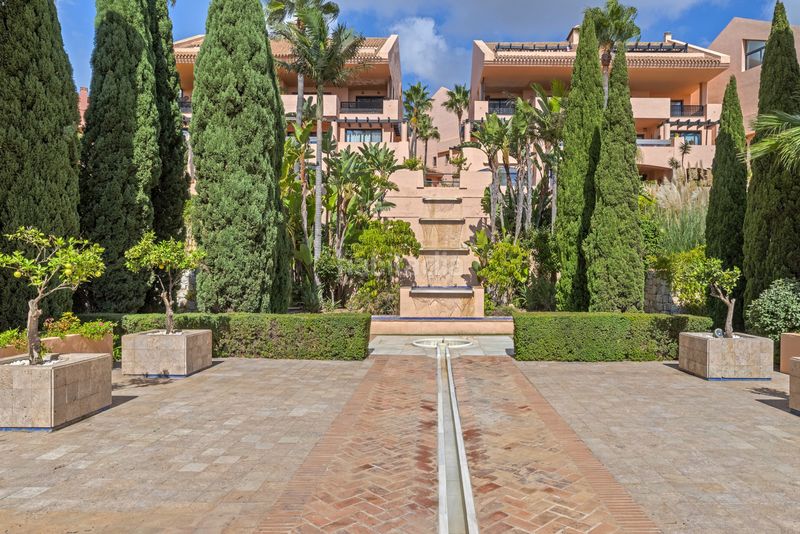 Foto ab10df6b-d2f4-4cbd-9aac-0337293805ce. Planta baixa amb aparcament piscina a Calahonda Mijas