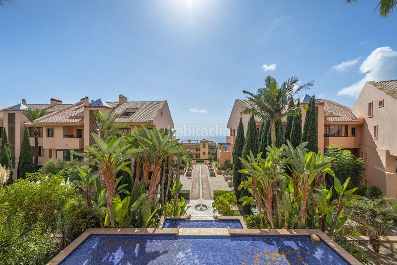 Foto c4481439-bab3-456e-9776-093dd574e8d1. Planta baixa amb aparcament piscina a Calahonda Mijas