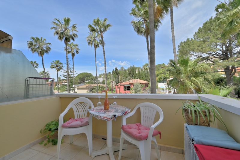 Foto 2215688a-7319-4fa6-8fe0-4156734213b5. Dúplex amb piscina a Marbesa Marbella