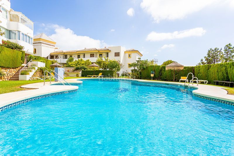Foto cef10328-62cb-4f8e-a527-bef5afd0bfc0. Apartament amb piscina a Calahonda Mijas