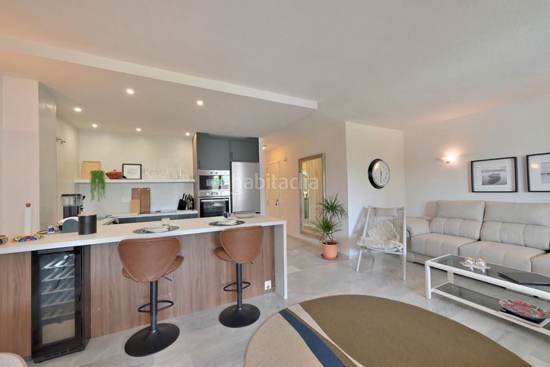 Foto 0ddfdb44-b46f-4db0-ad0c-a7cef30ccc61. Apartament amb aparcament piscina a Calahonda Mijas