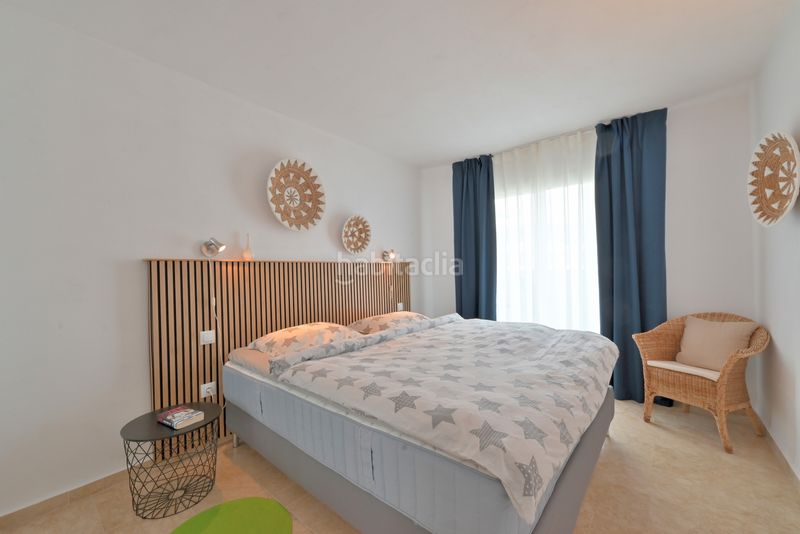 Foto 171870a7-aa19-4ef8-8873-0bb863c2c783. Apartament amb aparcament piscina a Calahonda Mijas