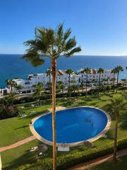 Apartament a Zona Centro Comercial Torrequebrada