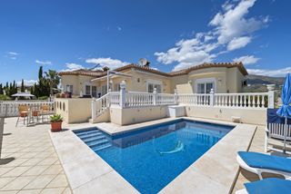 Casa a Campo de Mijas. Chalet independiente en excelente estado con vistas impresionant