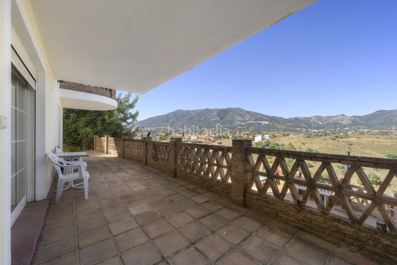 Foto 5c35c9a3-b850-4eed-831e-f73061b95fc6. Casa amb aparcament piscina a campo de Mijas Mijas