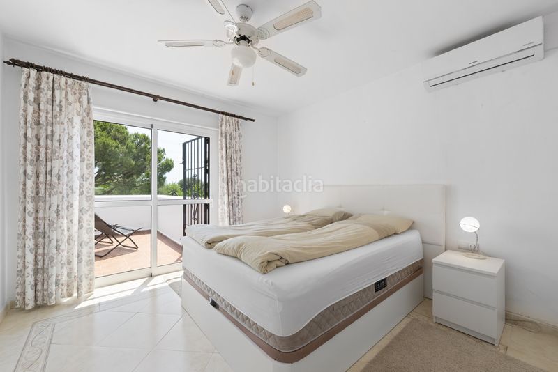 Foto 4e9063a0-8999-4afa-9657-b6ec8079866e. Casa amb piscina a Calahonda Mijas