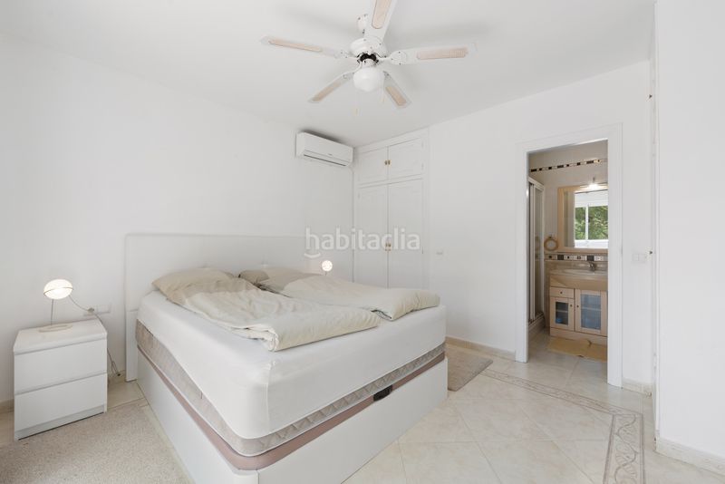 Foto eef81419-0a02-4462-9b97-09edde4c55c2. Casa amb piscina a Calahonda Mijas