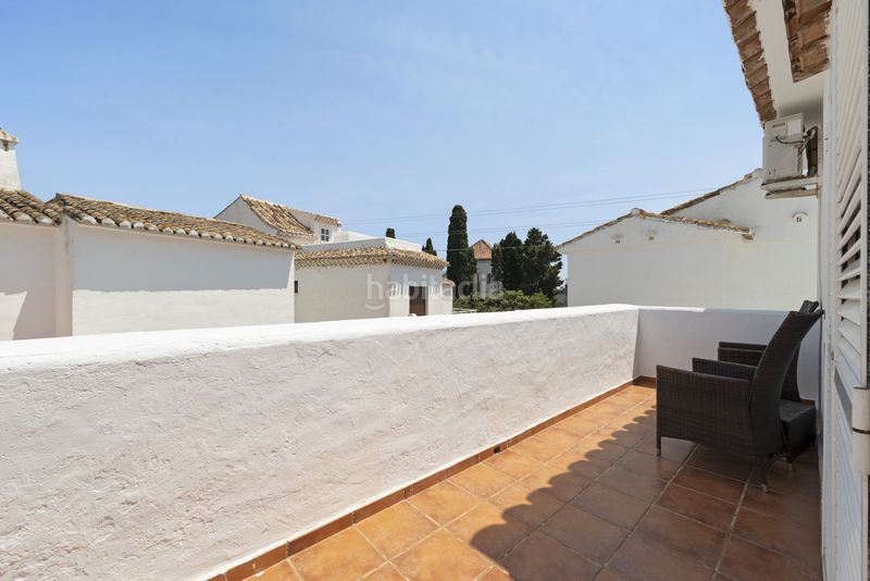 Foto f3541b0e-146a-47dc-bac9-bc6d5c250373. Casa amb piscina a Calahonda Mijas